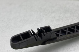 Bras essuie glace arriere PEUGEOT 107