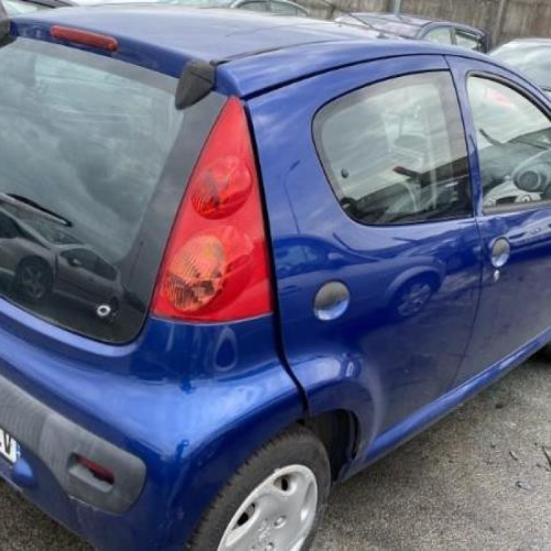 Bras essuie glace arriere PEUGEOT 107 Photo n°8