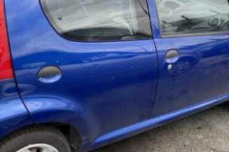 Bras essuie glace arriere PEUGEOT 107