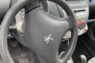 Bras essuie glace arriere PEUGEOT 107