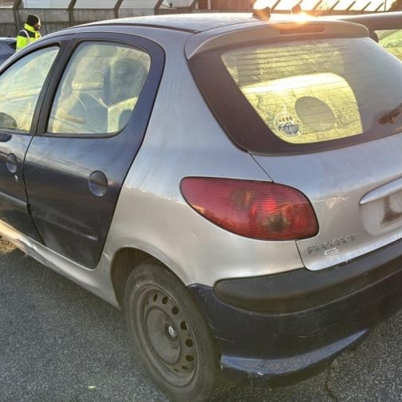 Boitier BSI PEUGEOT 206 Photo n°7