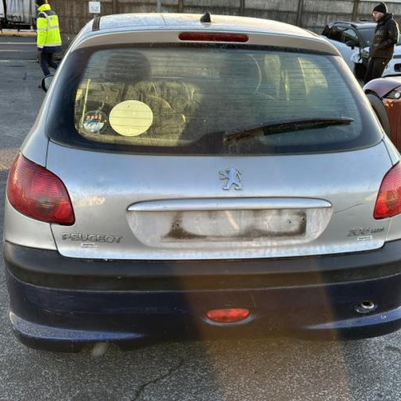 Boitier BSI PEUGEOT 206 Photo n°8