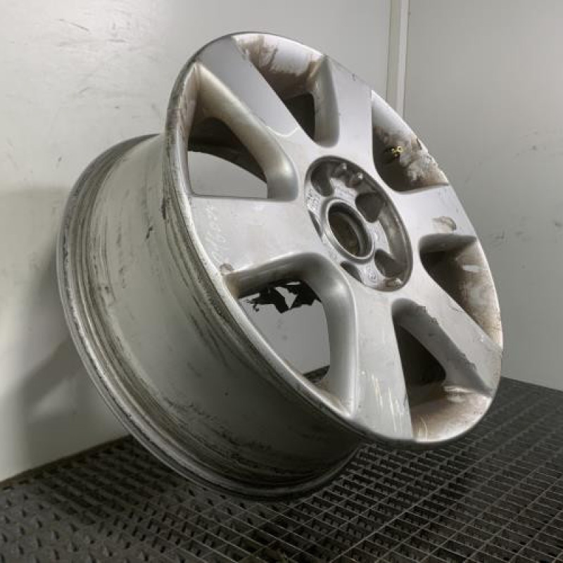Jante VOLKSWAGEN GOLF 5 Photo n°3