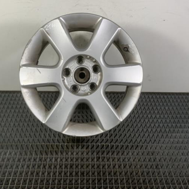 Jante VOLKSWAGEN GOLF 5 Photo n°1