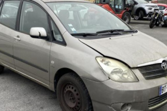 Porte avant gauche TOYOTA COROLLA VERSO 1