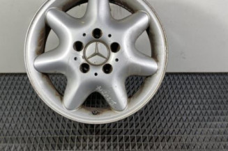 Jante MERCEDES CLASSE C 203 Photo n°1