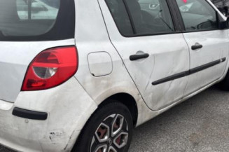 Retroviseur gauche RENAULT CLIO 3
