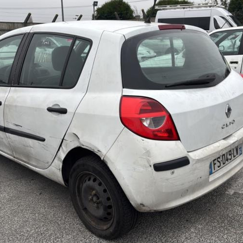 Retroviseur gauche RENAULT CLIO 3 Photo n°9
