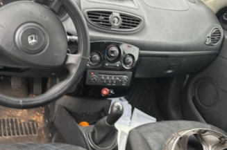Retroviseur gauche RENAULT CLIO 3