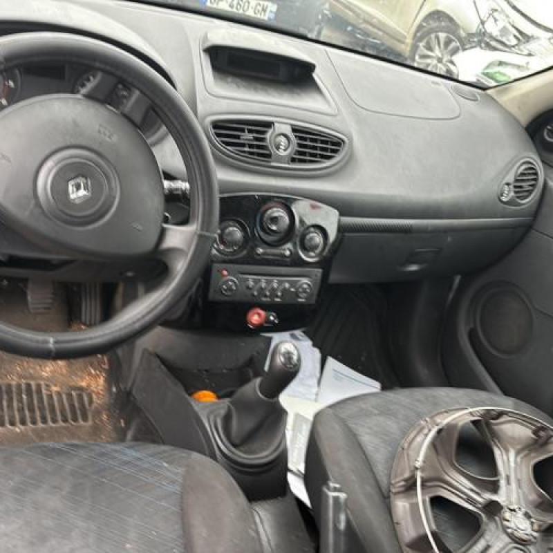 Retroviseur gauche RENAULT CLIO 3 Photo n°17