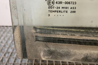 Vitre arriere droit NISSAN QASHQAI 1