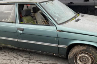 Porte avant droit RENAULT R11