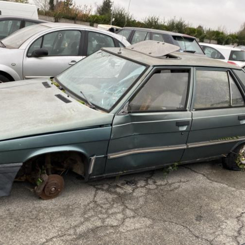 Porte avant droit RENAULT R11 Photo n°14