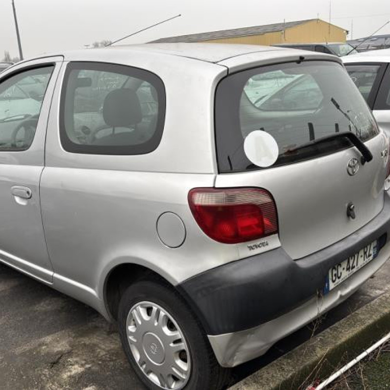 Feu arriere principal droit (feux) TOYOTA YARIS 1 Photo n°7