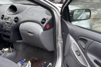Feu arriere principal droit (feux) TOYOTA YARIS 1
