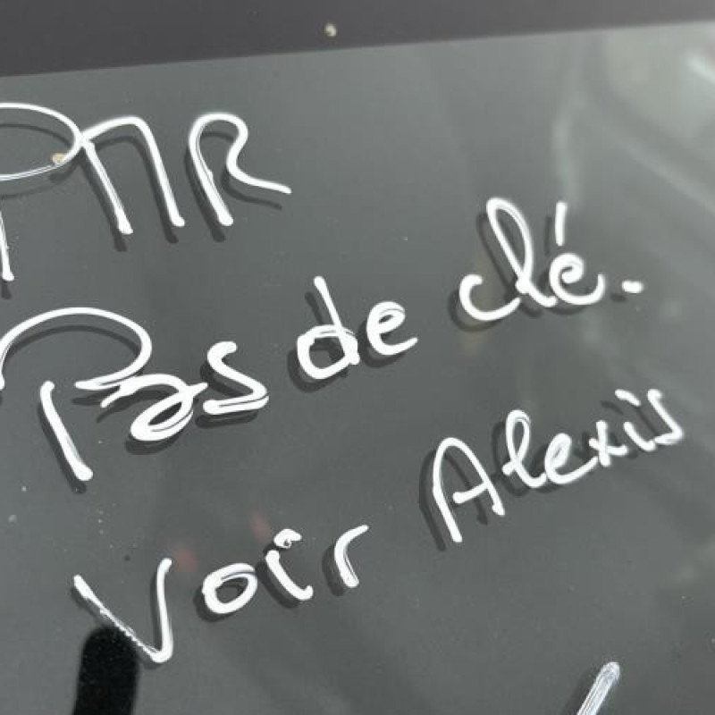 Feu arriere principal droit (feux) TOYOTA YARIS 1 Photo n°19