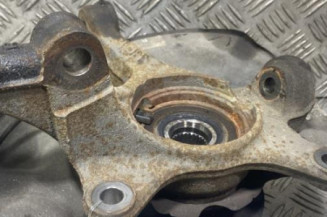 Pivot de moyeu avant droit TOYOTA YARIS 3