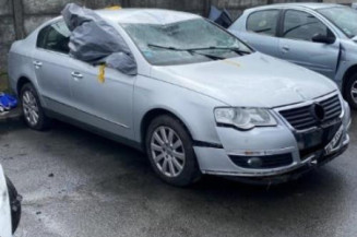 Feu arriere principal droit (feux) VOLKSWAGEN PASSAT 5