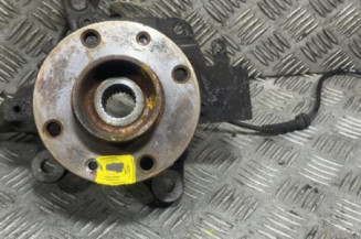 Pivot de moyeu avant gauche RENAULT CAPTUR 1 Photo n°1