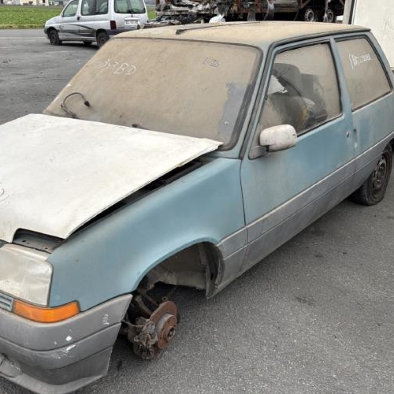 Calandre RENAULT SUPER 5 Photo n°5