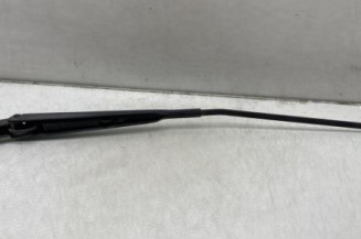 Bras essuie glace avant droit RENAULT MASTER 3