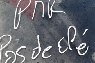 Bras essuie glace avant droit TOYOTA COROLLA 10