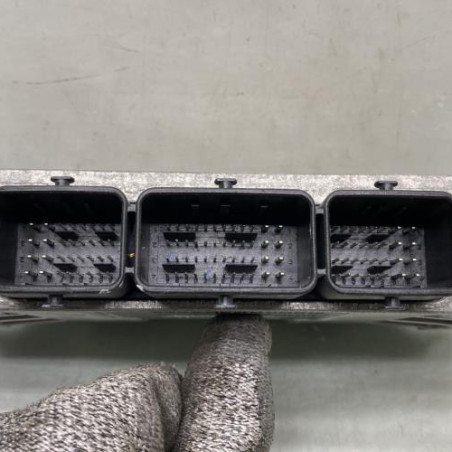 Calculateur moteur CITROEN C4 1