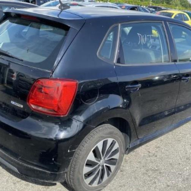 Moteur VOLKSWAGEN POLO 5 Photo n°8