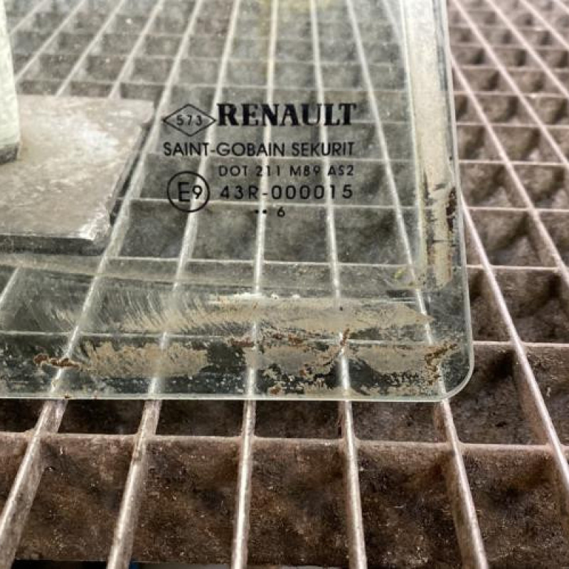 Custode arriere droit (porte) RENAULT MODUS Photo n°4
