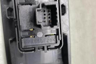 Interrupteur de leve vitre avant droit RENAULT MEGANE 4