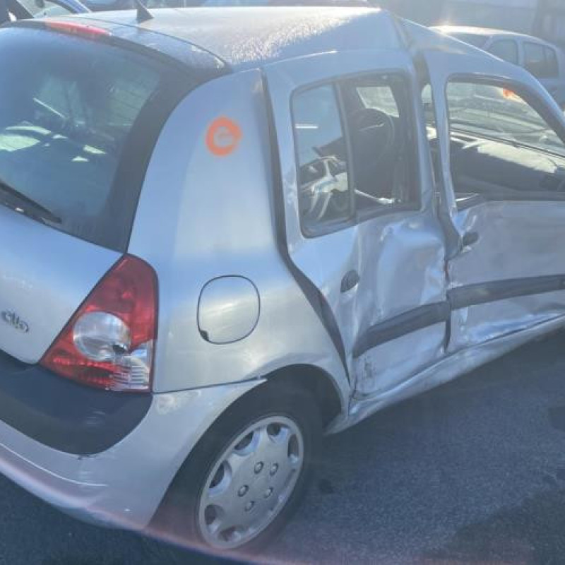 Demarreur RENAULT CLIO 2 Photo n°8