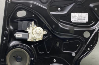 Leve vitre electrique arriere droit VOLKSWAGEN PASSAT 5 Photo n°1