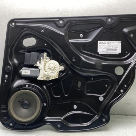 Leve vitre electrique arriere droit VOLKSWAGEN PASSAT 5 Photo n°1