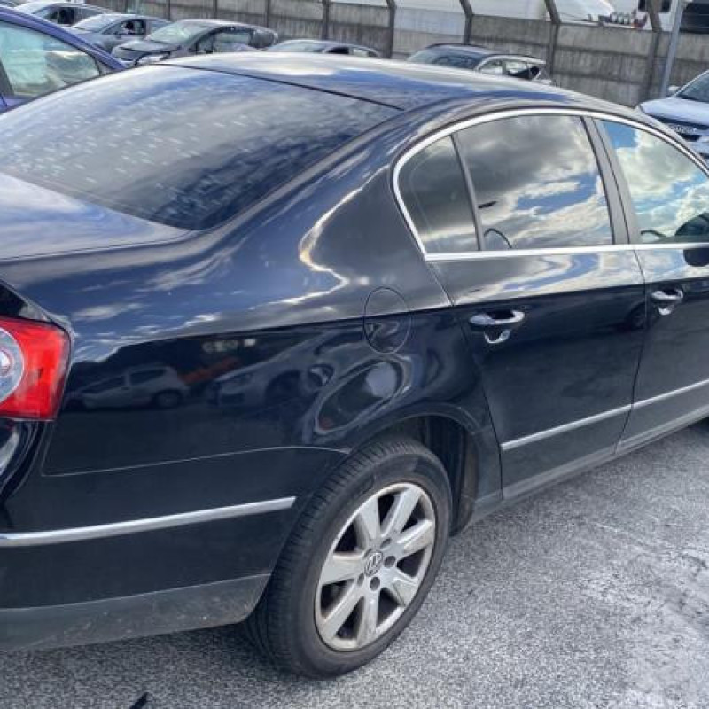 Leve vitre electrique arriere droit VOLKSWAGEN PASSAT 5 Photo n°19
