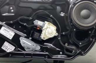 Leve vitre electrique avant droit VOLKSWAGEN PASSAT 5 Photo n°1