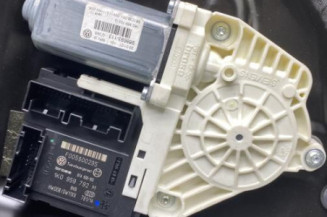 Leve vitre electrique avant droit VOLKSWAGEN PASSAT 5