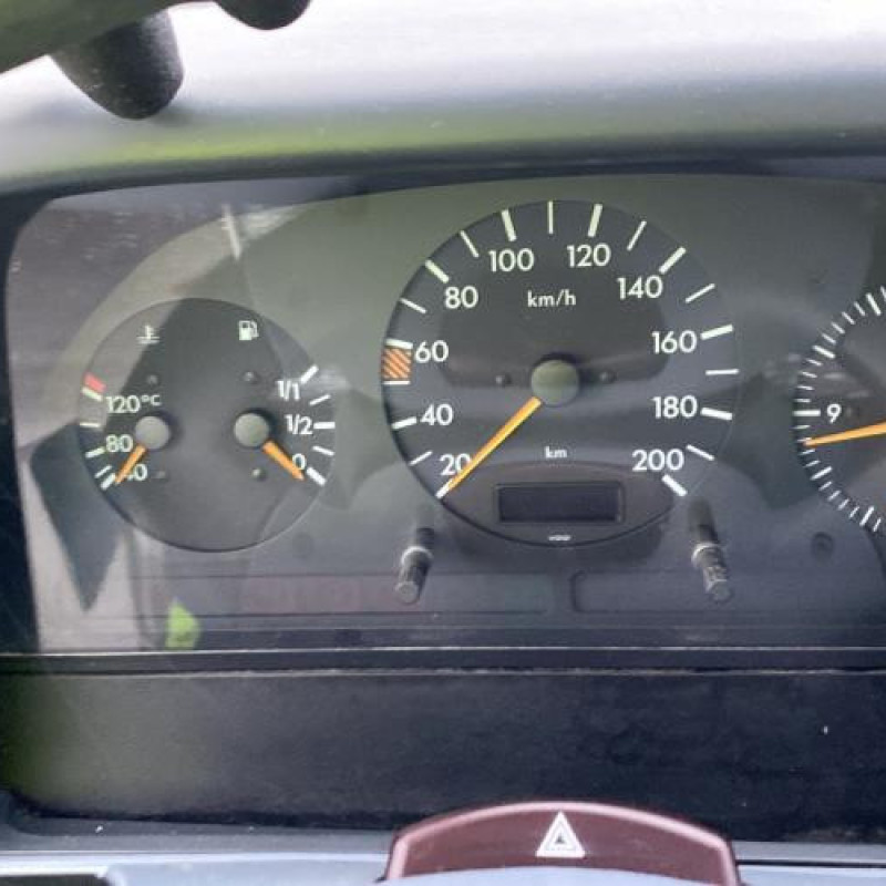 Calandre MERCEDES SPRINTER 1 Photo n°17