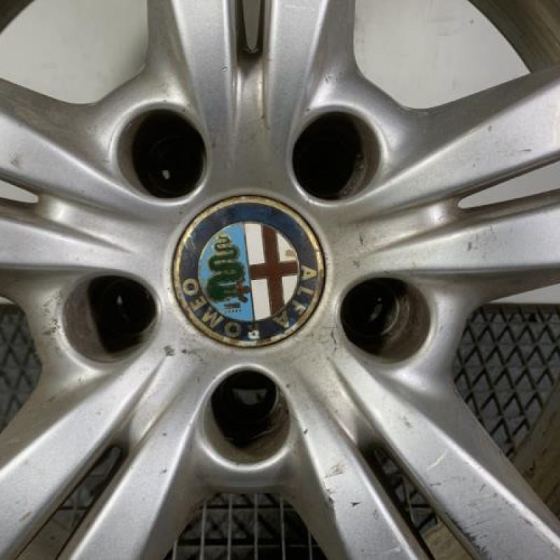 Jante ALFA ROMEO 159 Photo n°2