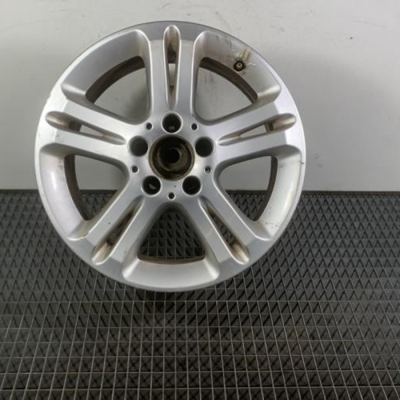 Jante MERCEDES CLASSE E 211 Photo n°1