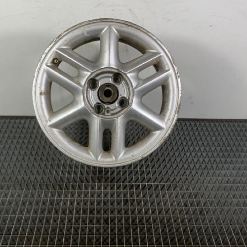 Jante RENAULT SCENIC 1 Photo n°1