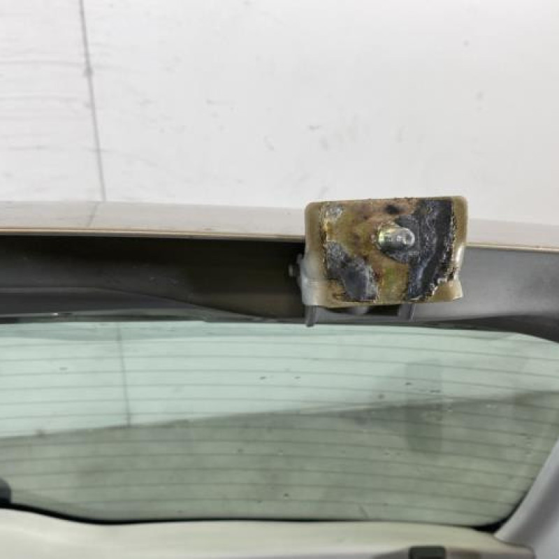 Malle/Hayon arriere CITROEN C3 1 Photo n°6