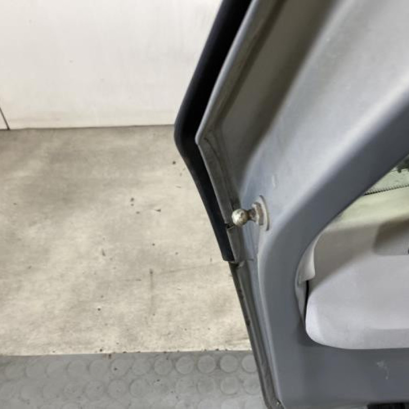 Malle/Hayon arriere CITROEN C3 1 Photo n°8