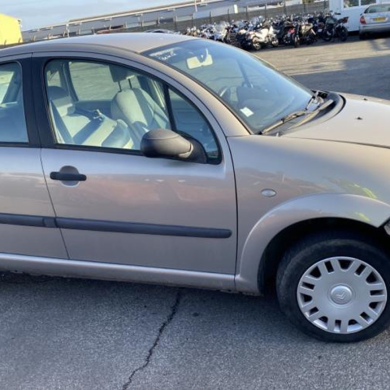 Malle/Hayon arriere CITROEN C3 1 Photo n°18