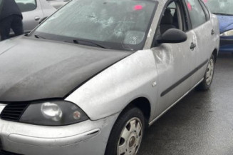 Aile avant droit SEAT CORDOBA 2
