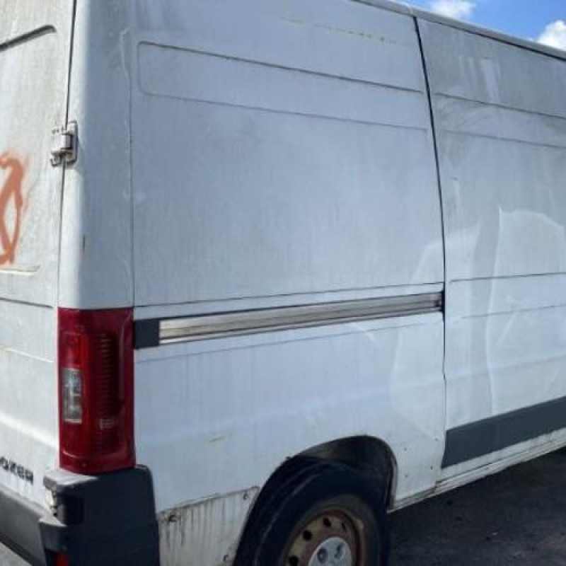 Vitre avant droit PEUGEOT BOXER 2 Photo n°11