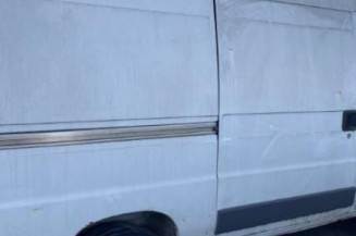 Vitre avant droit PEUGEOT BOXER 2