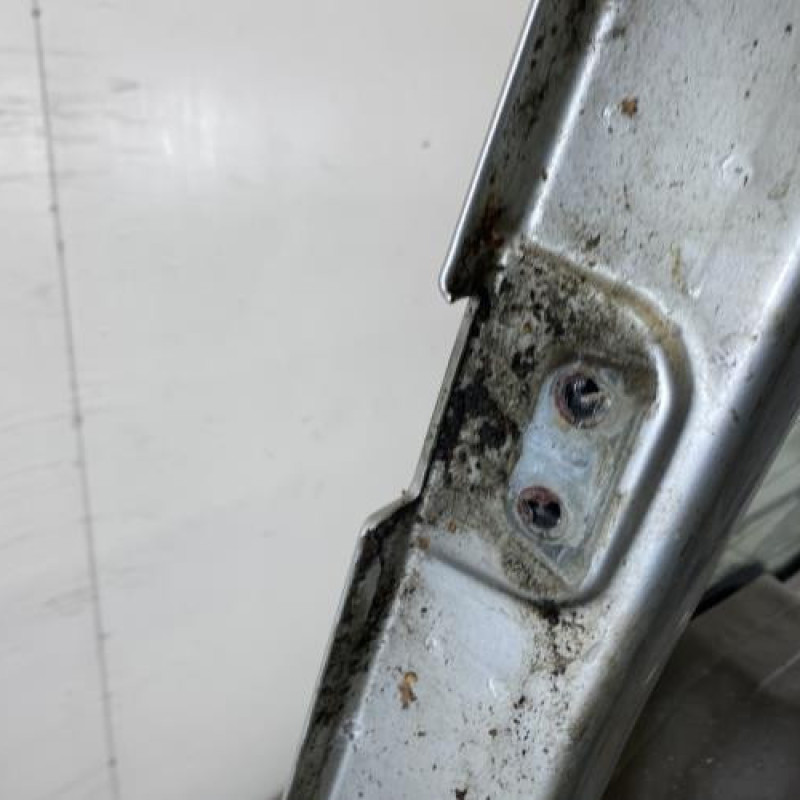 Porte de coffre droit FORD TRANSIT 4 Photo n°4