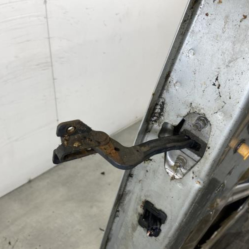 Porte de coffre droit FORD TRANSIT 4 Photo n°5