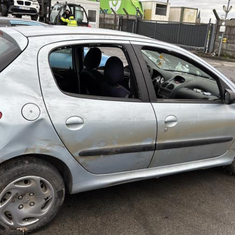 Boitier BSI PEUGEOT 206 Photo n°9