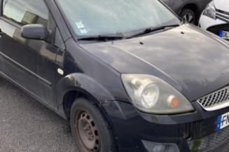 Malle/Hayon arriere FORD FIESTA 5